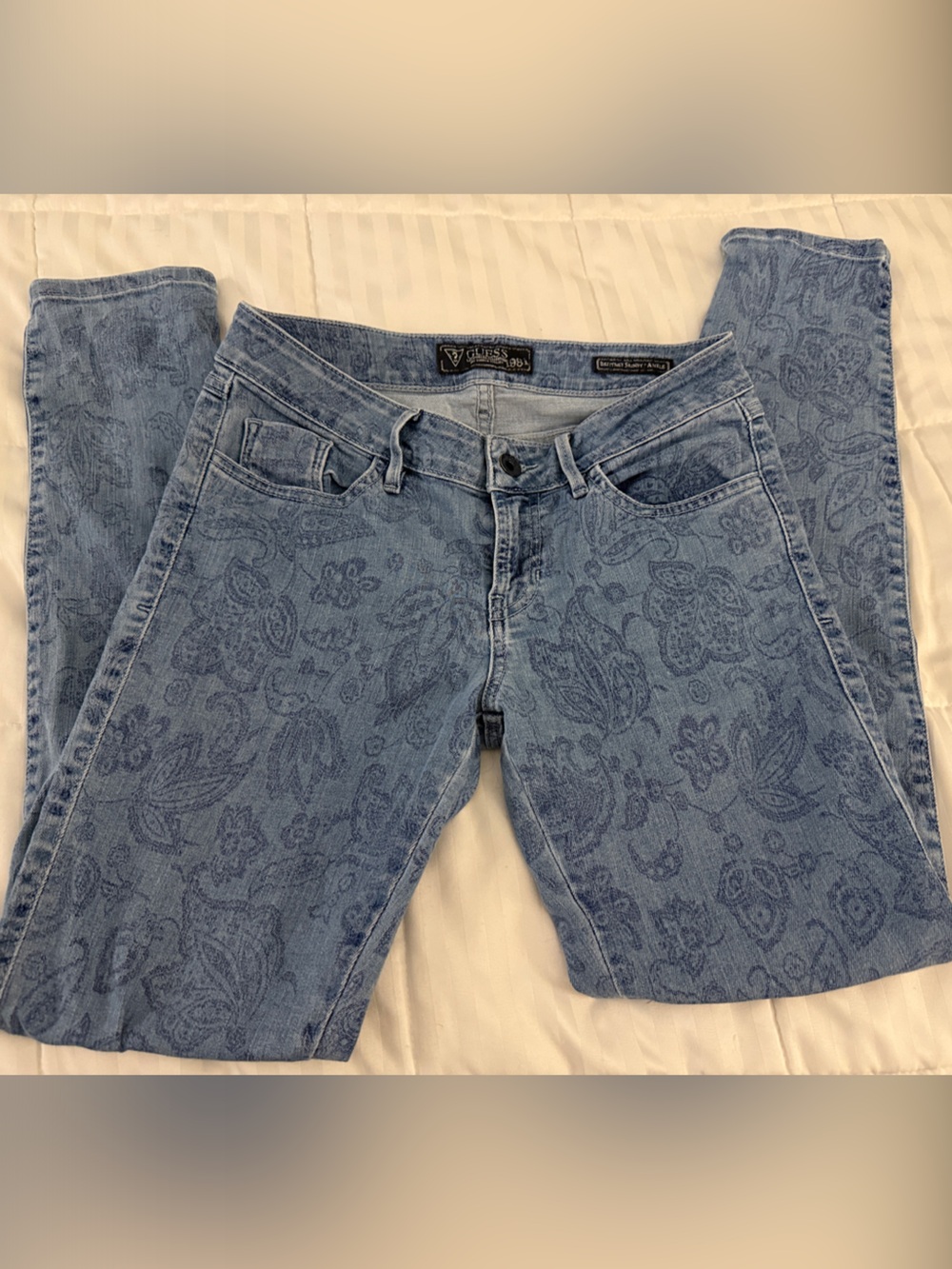 Guess Britney Skinny Light Blue Paisley Women’s Jeans